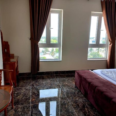 Khach San Hoang Gia Hotel Bac Lieu Exterior photo